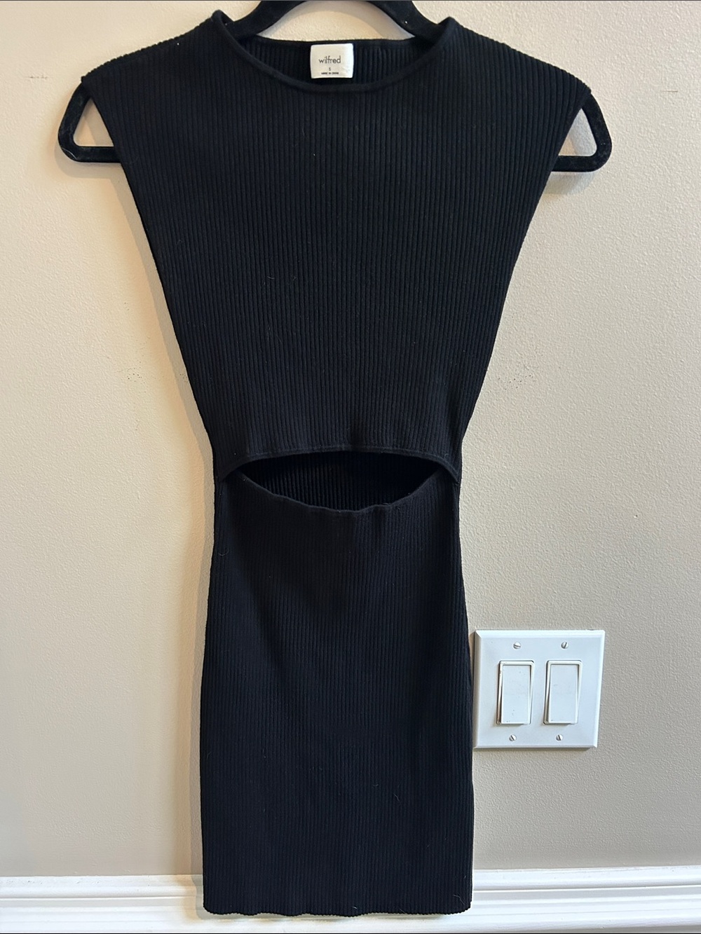 Wilfred Black Ribbed Cutout Mini Dress Size Small